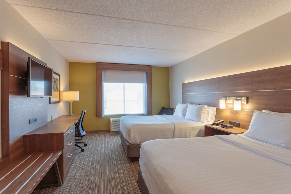 holiday inn express and suites belleville by ihg