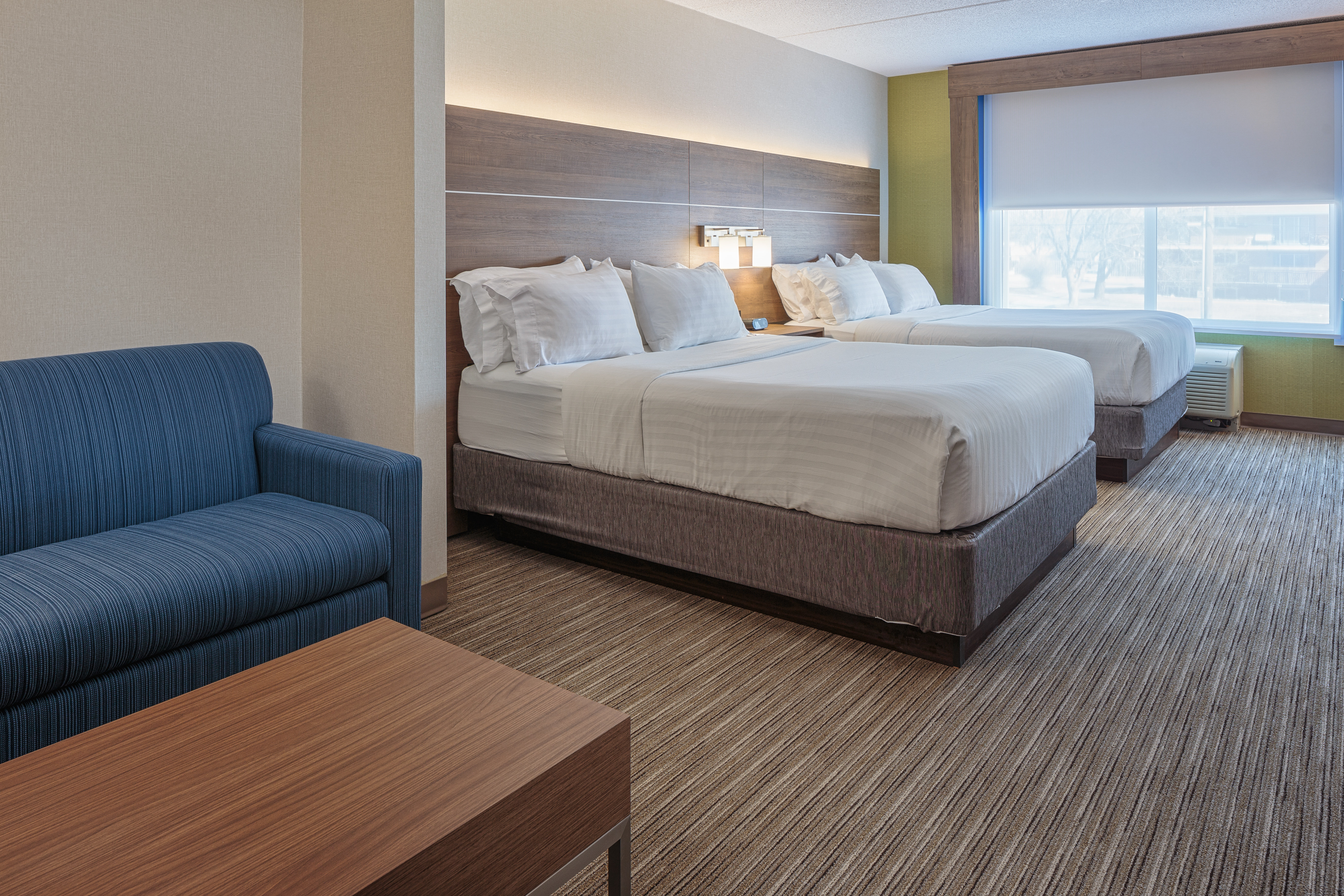 holiday inn express and suites belleville by ihg