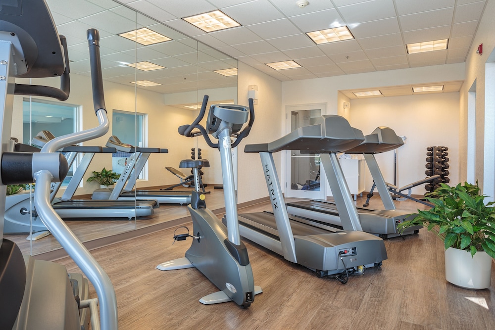 holiday inn express and suites belleville by ihg