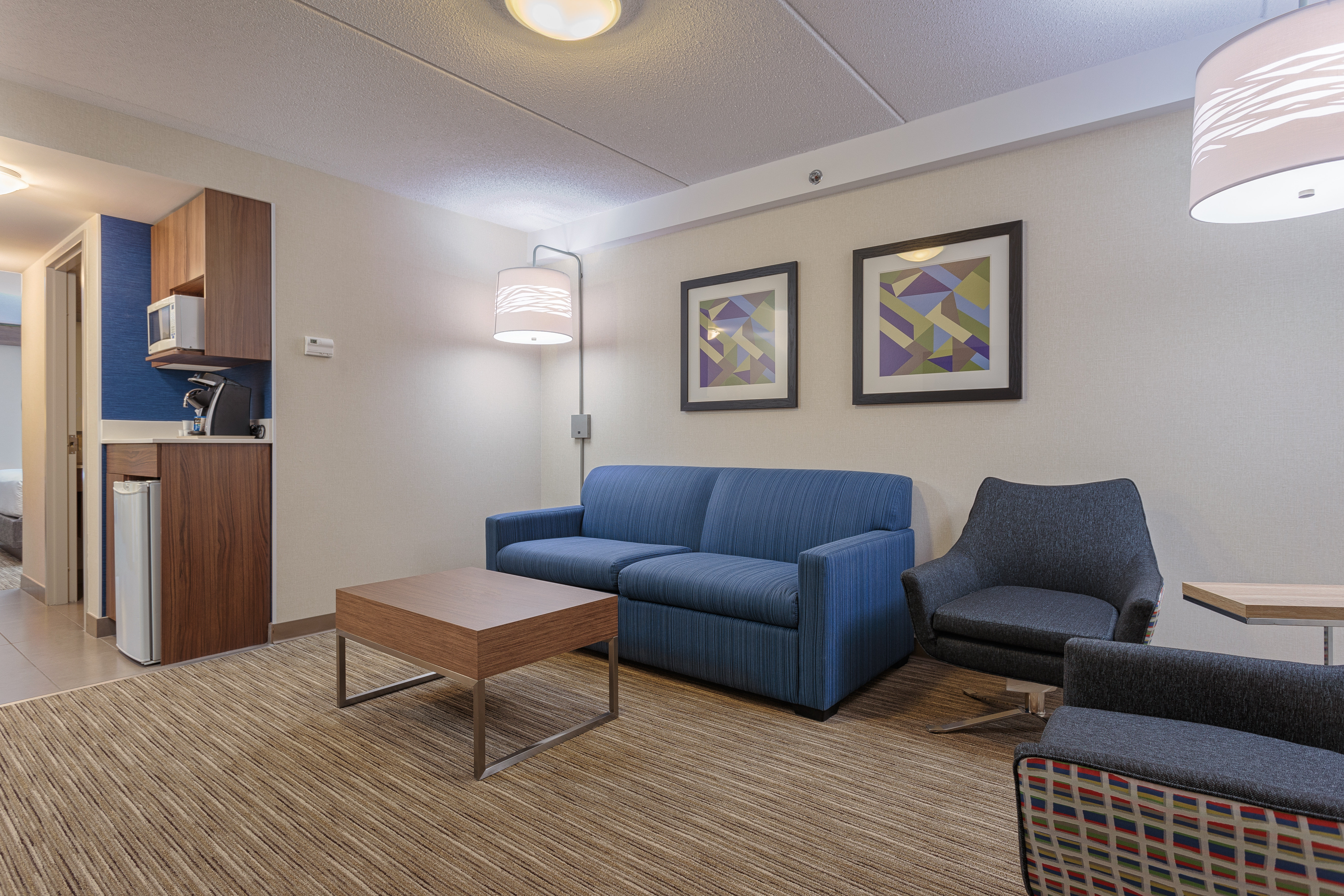 holiday inn express and suites belleville by ihg