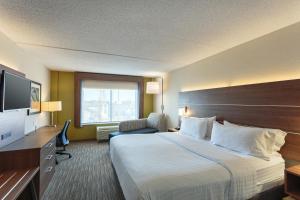 holiday inn express and suites belleville by ihg