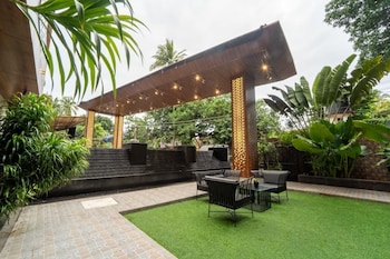 grandeur sanchi resort