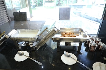 grandeur sanchi resort