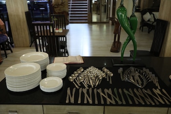 grandeur sanchi resort