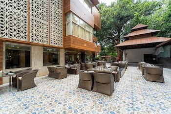 grandeur sanchi resort