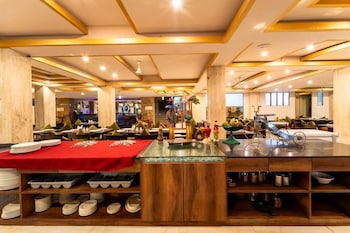 grandeur sanchi resort