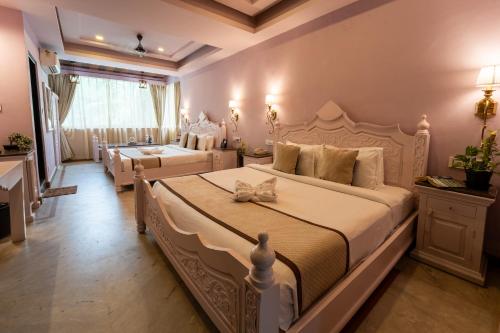 grandeur sanchi resort
