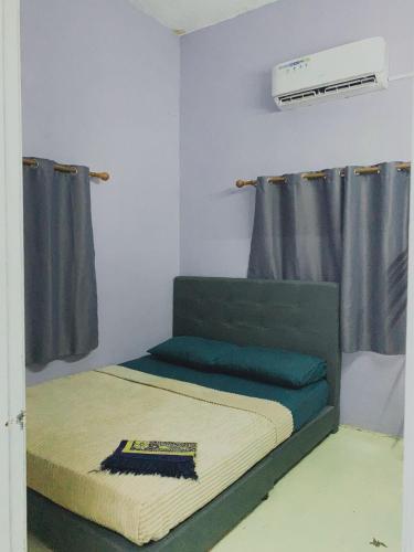 capital o 91153 chalet dusun duriyan