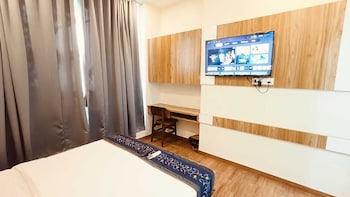 hotel free dom nesco exhibition