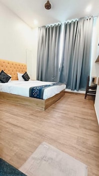 hotel free dom nesco exhibition