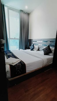 hotel free dom nesco exhibition