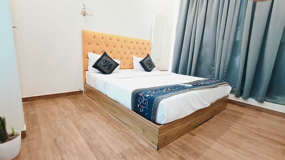 hotel free dom nesco exhibition