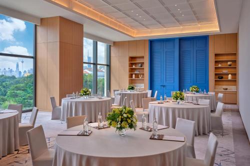 hyatt regency kuala lumpur at kl midtown
