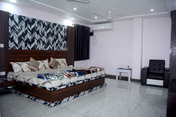 shraddha shivam residency
