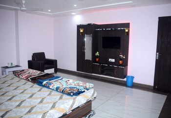 shraddha shivam residency