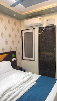 hotel ramayanam palace