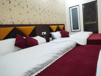 hotel ramayanam palace