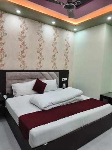 hotel ramayanam palace