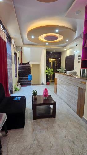 hotel ramayanam palace