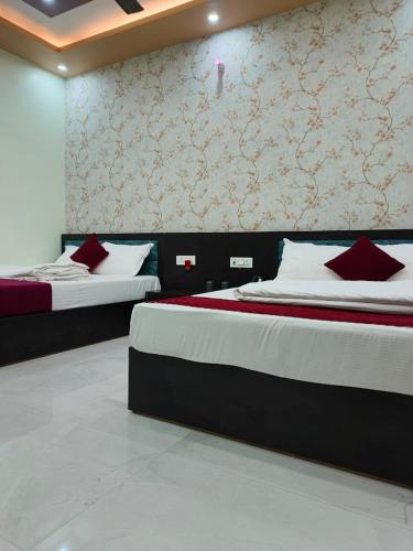 hotel ramayanam palace