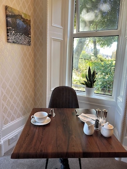 Glen Lyon Lodge Bed & Breakfast,,2 star