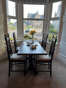 Glen Lyon Lodge Bed & Breakfast,,2 star