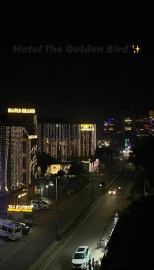hotel the golden bird