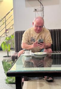 hotel the golden bird