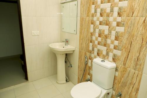 hotel the golden bird