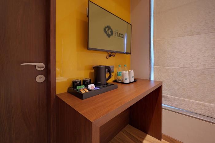 hotel flexi residency mumbai