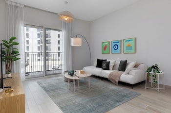 Maison Privee - Relaxed Yas Island Living Near All Attractions,,4 star