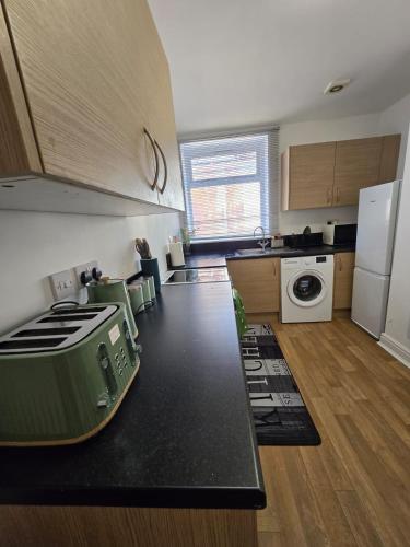 Luxury Stylish Charming City Apartment With Private Entrance In Wolverhampton,,2 star