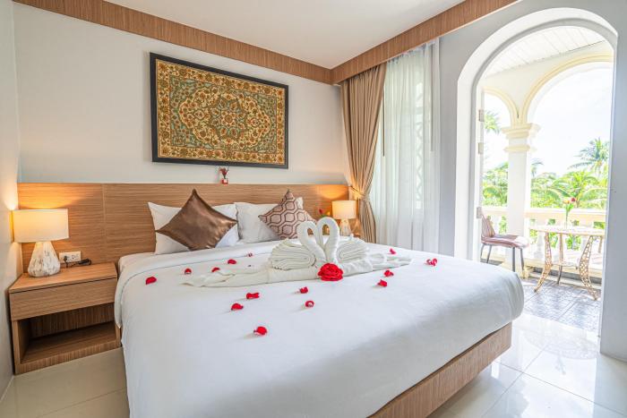 seaside patong house