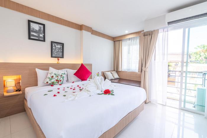 seaside patong house