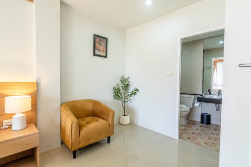 seaside patong house