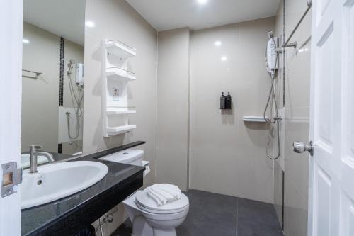 seaside patong house