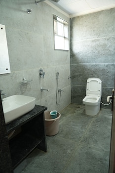 hotel royal stay inn