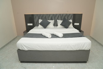 hotel royal stay inn