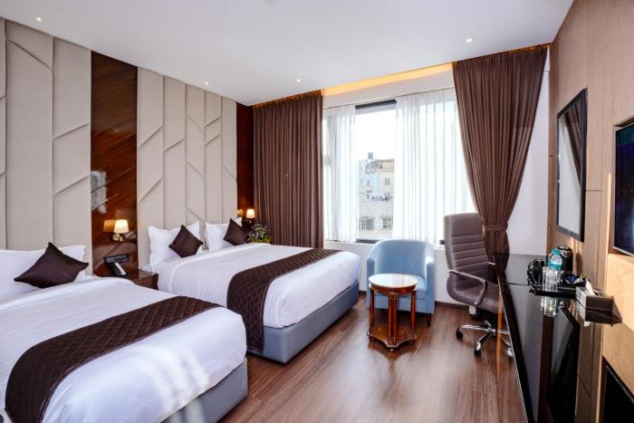 hotel paramos meeds