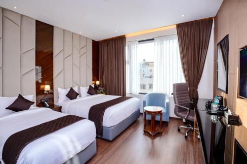 hotel paramos meeds