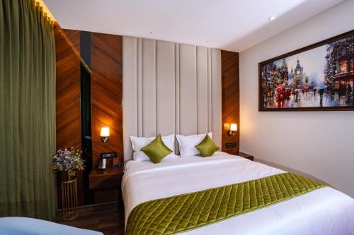 hotel paramos meeds