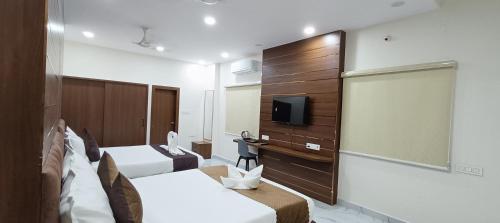 hotel apex inn shamshabad