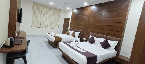 hotel apex inn shamshabad