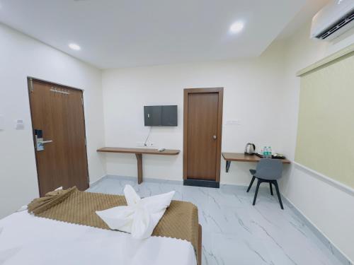 hotel apex inn shamshabad