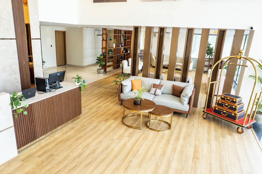 trunk and trolley a luxury boutique hotel