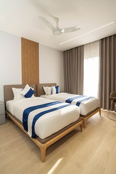 trunk and trolley a luxury boutique hotel