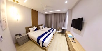 trunk and trolley a luxury boutique hotel