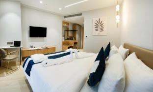 trunk and trolley a luxury boutique hotel