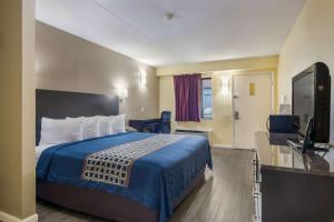 rodeway inn and suites monroeville pittsburgh