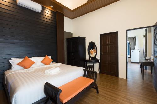 blue palm residence kata